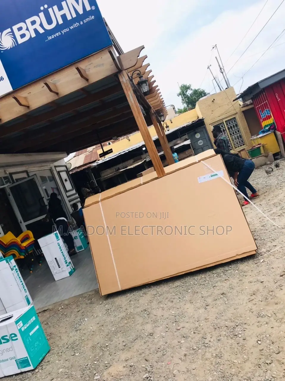 Well Design Samsung 85Q60 85” Qled Smart Television.