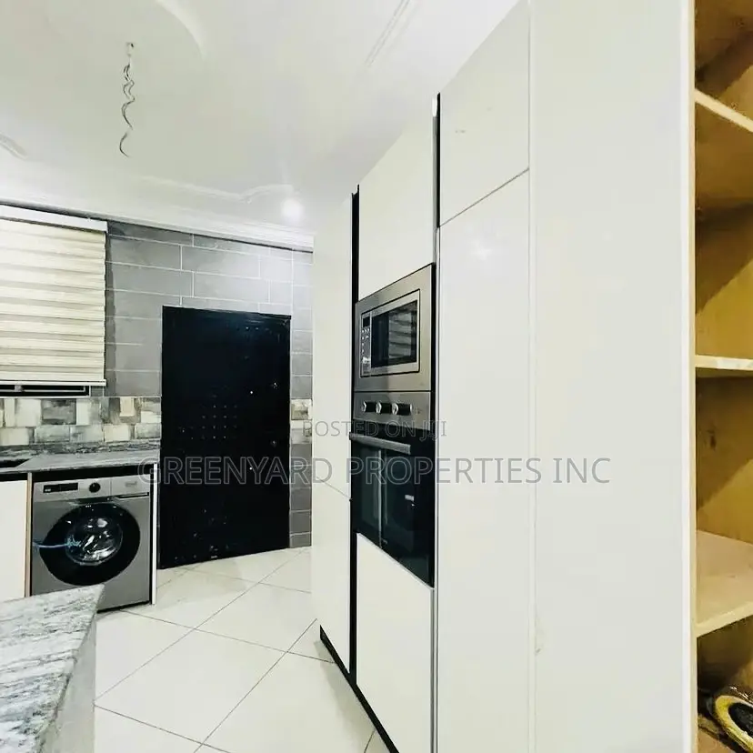 3bdrm House in East Legon Hills for sale
