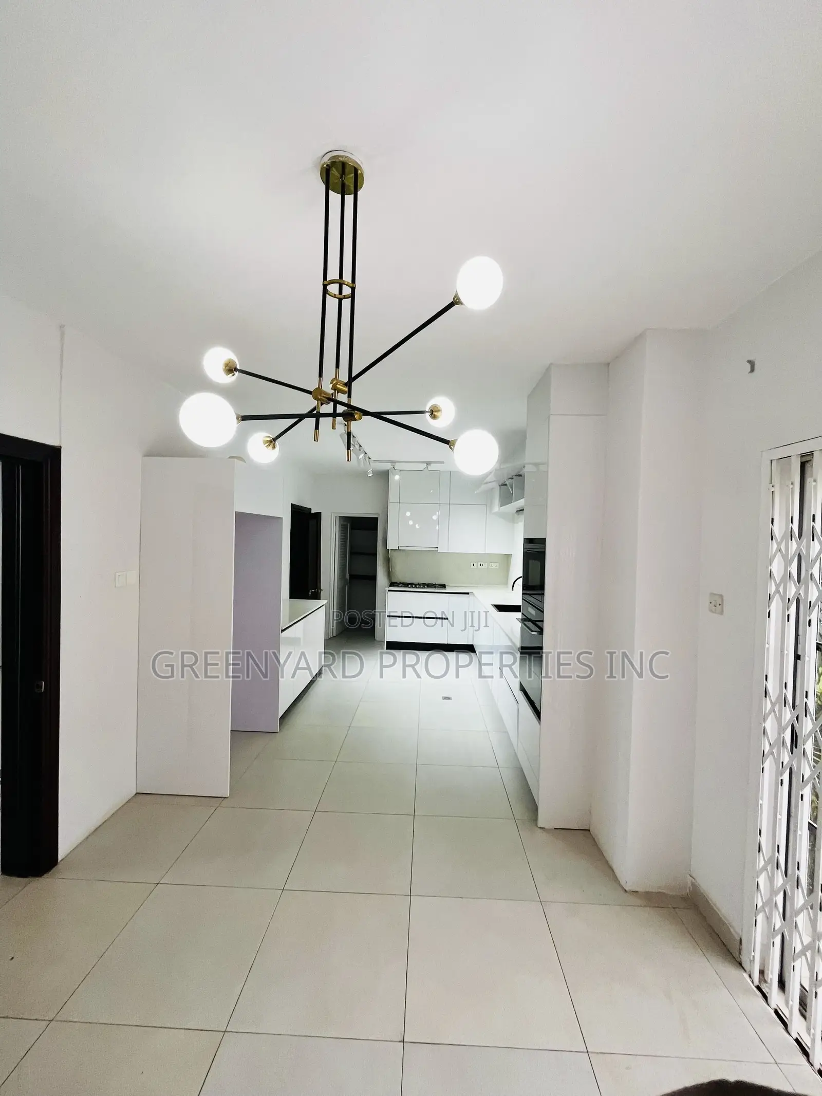 6bdrm Mansion in Cantonments for sale