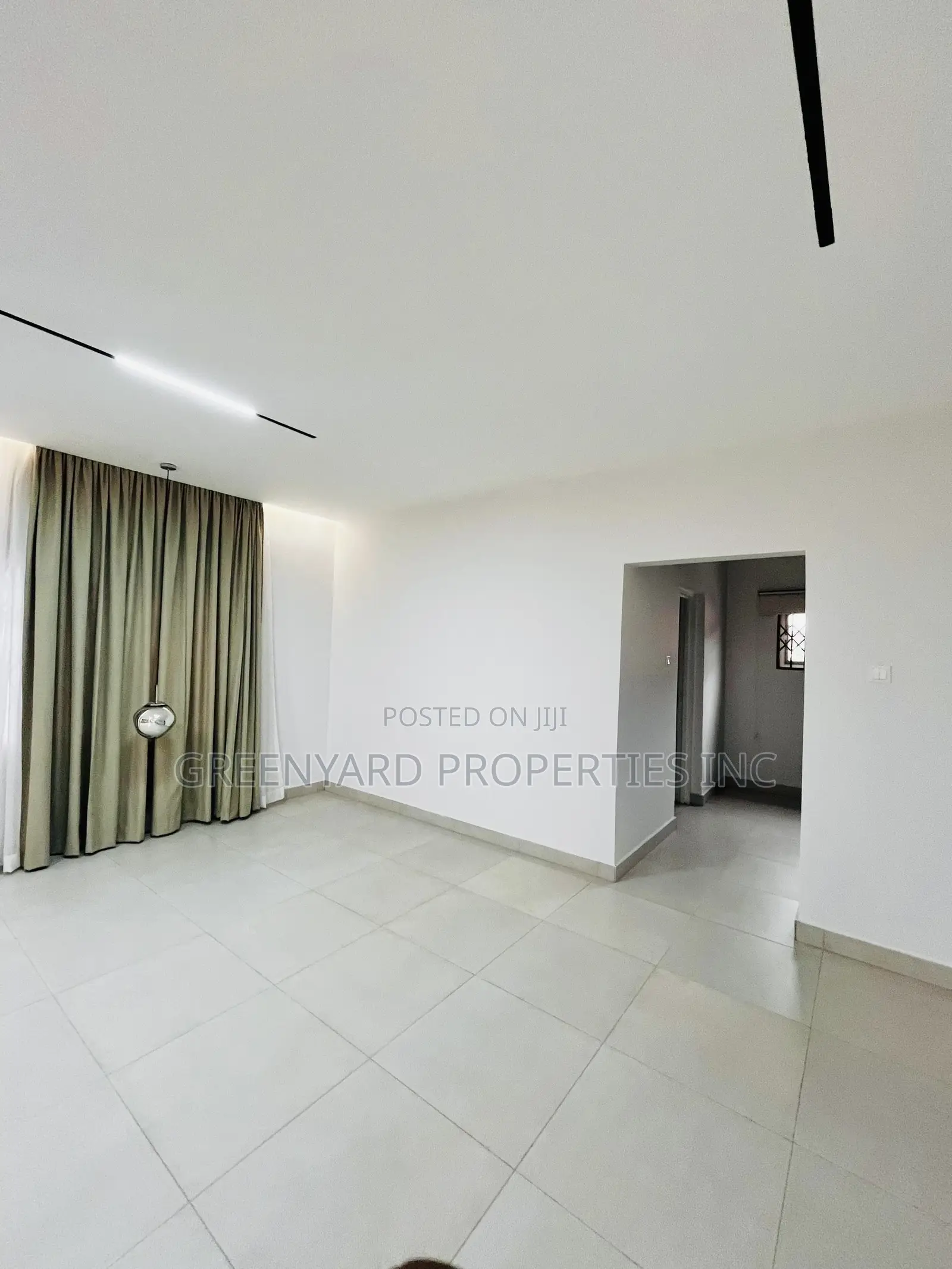 6bdrm Mansion in Cantonments for sale