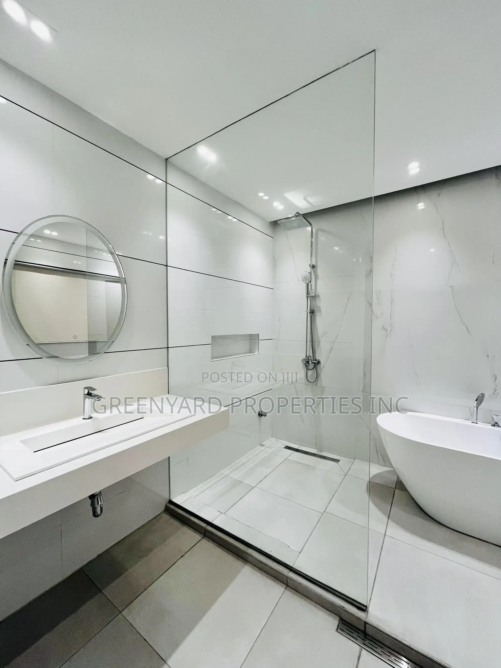 6bdrm Mansion in Cantonments for sale