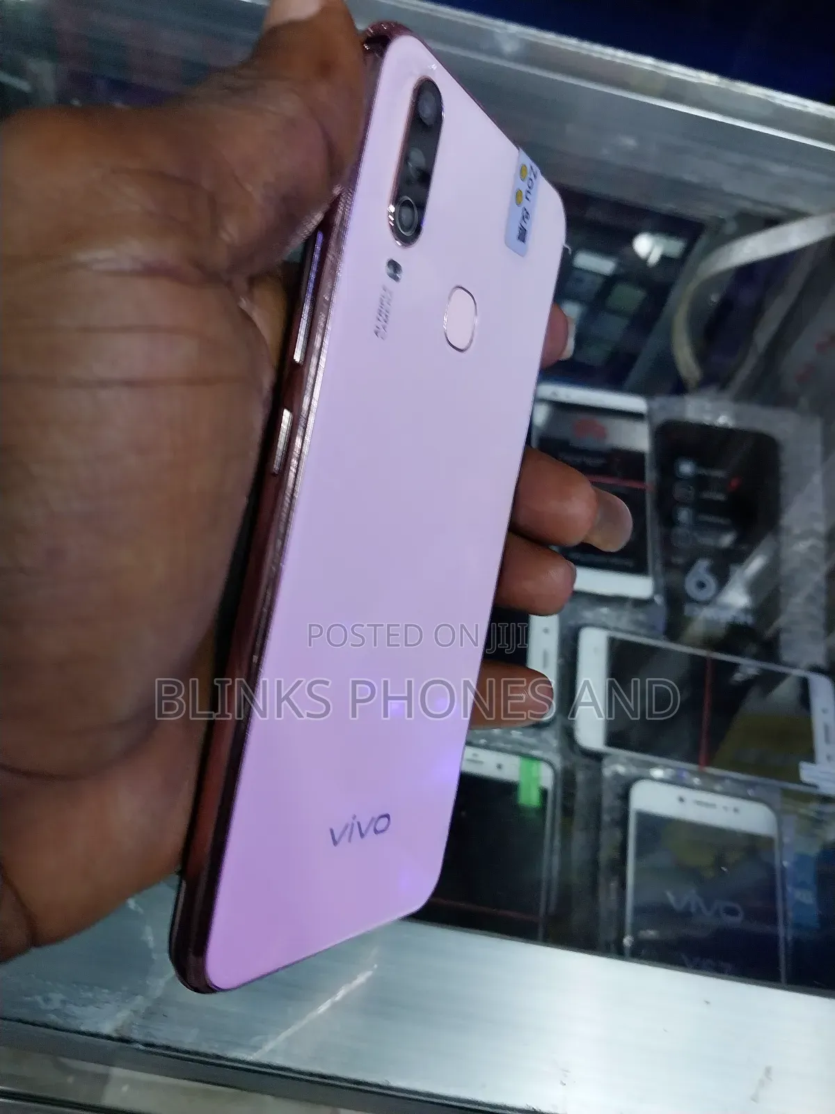 Vivo Y17 256 GB Pink