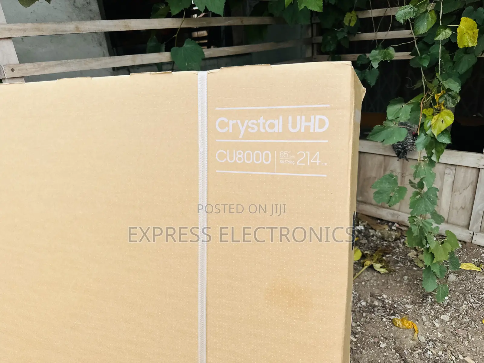 Samsung Uhd Smart Glossy 85”Cu8000 Mega Contrast