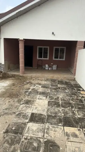 2bdrm House in Oyarifa for sale