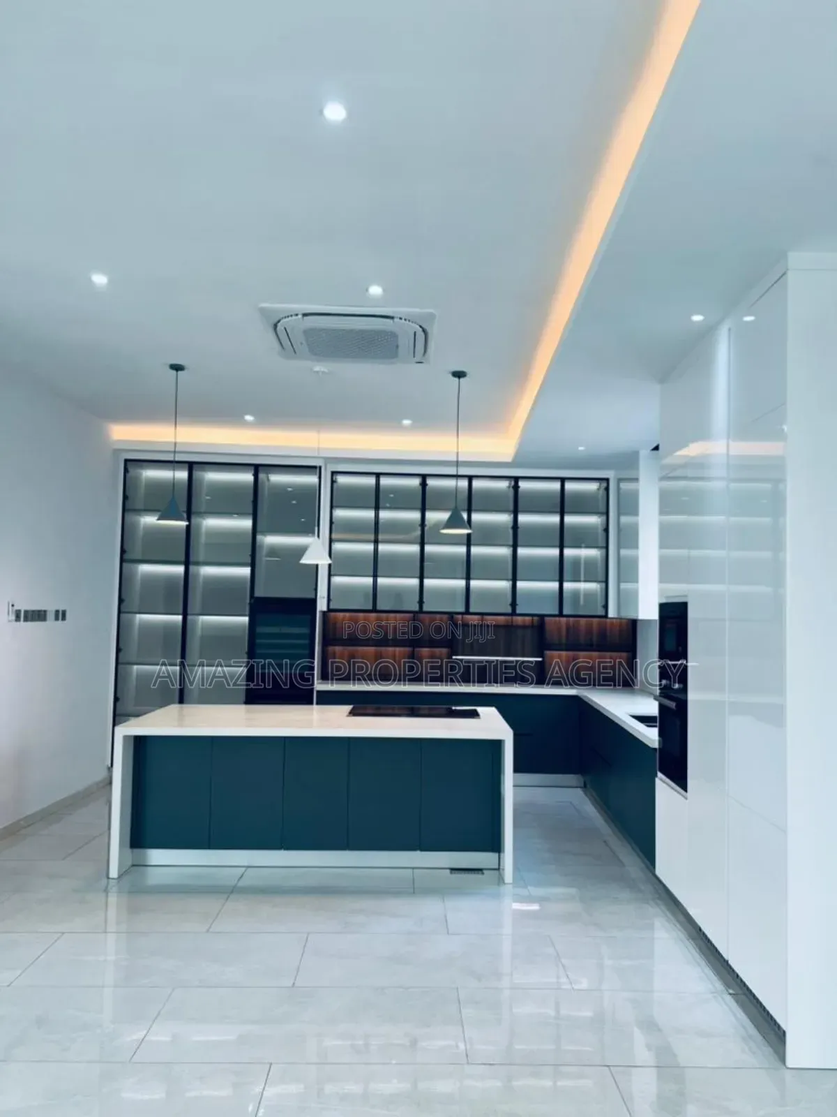 4bdrm House in East Legon for sale