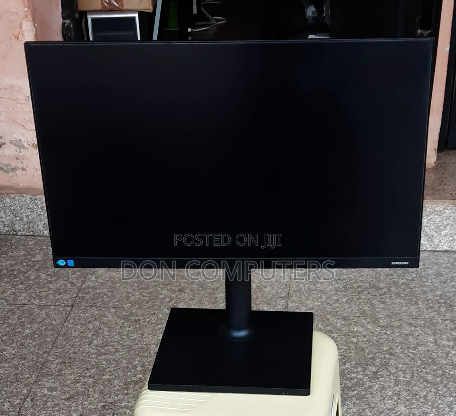 Samsung 24 Inches IPS Edgeless Gaming Monitor
