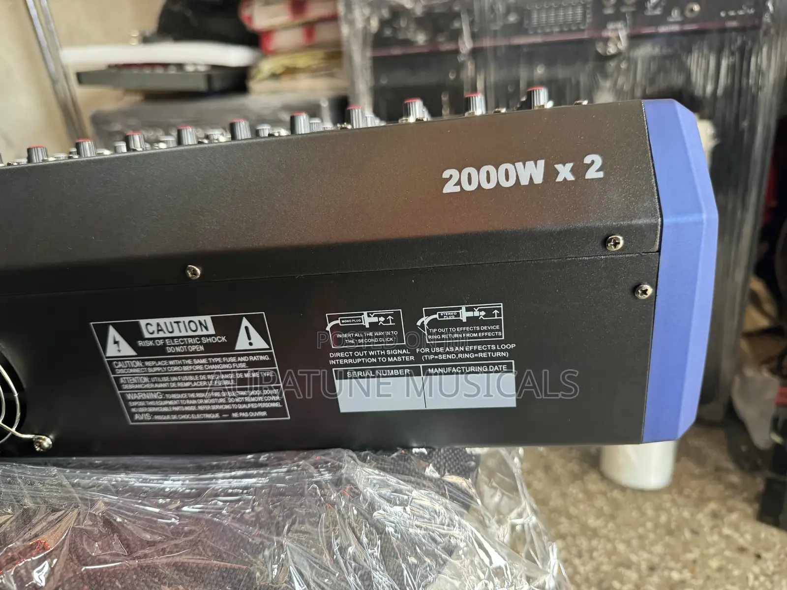 Yamaha 16 Channel Mixer