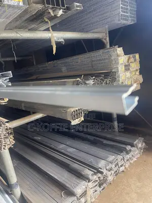 1200 SQM North Kaneshie Industrial Area for Rent