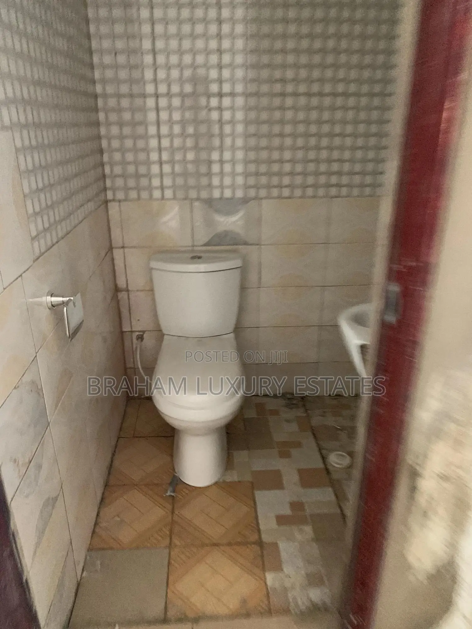 2bdrm Apartment in Junction Mall Area, Nungua for rent