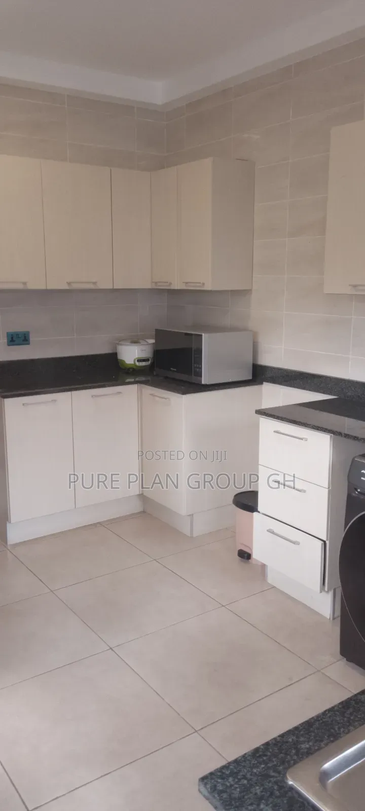 Furnished 2bdrm Apartment in Roman Ridge, Airport Residential Area