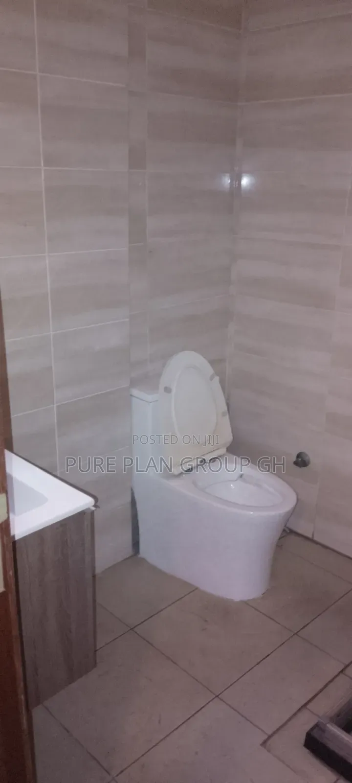 Furnished 2bdrm Apartment in Roman Ridge, Airport Residential Area