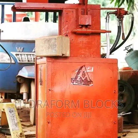 Hydraform Machine.