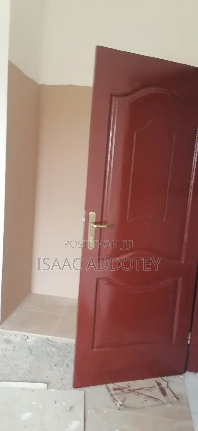 3bdrm Apartment in Spintex Kotobabi No2 for rent