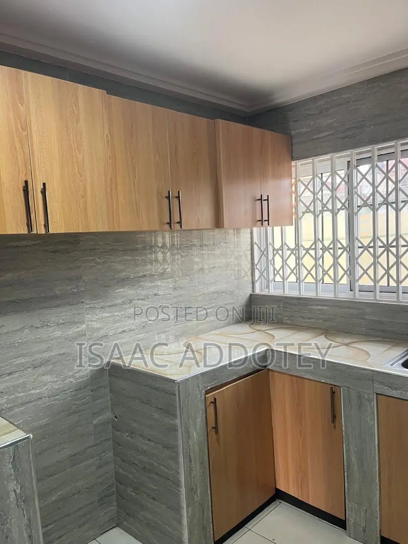 3bdrm Apartment in Spintex Kotobabi No2 for rent