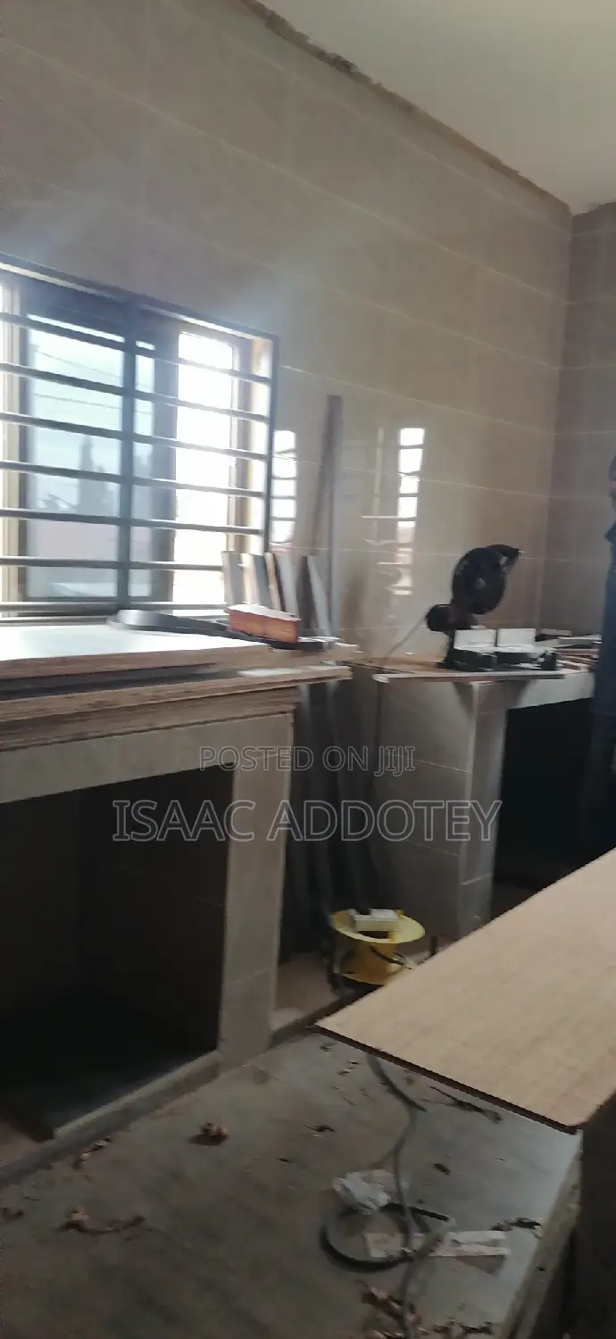 3bdrm Apartment in Spintex Kotobabi No2 for rent