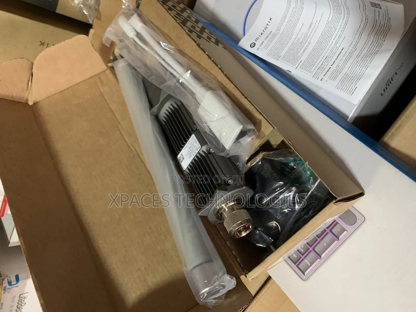 Mikrotik Metal 52 Ac CPE | 2.4/5ghz WITH 8dbi Omni Antenna