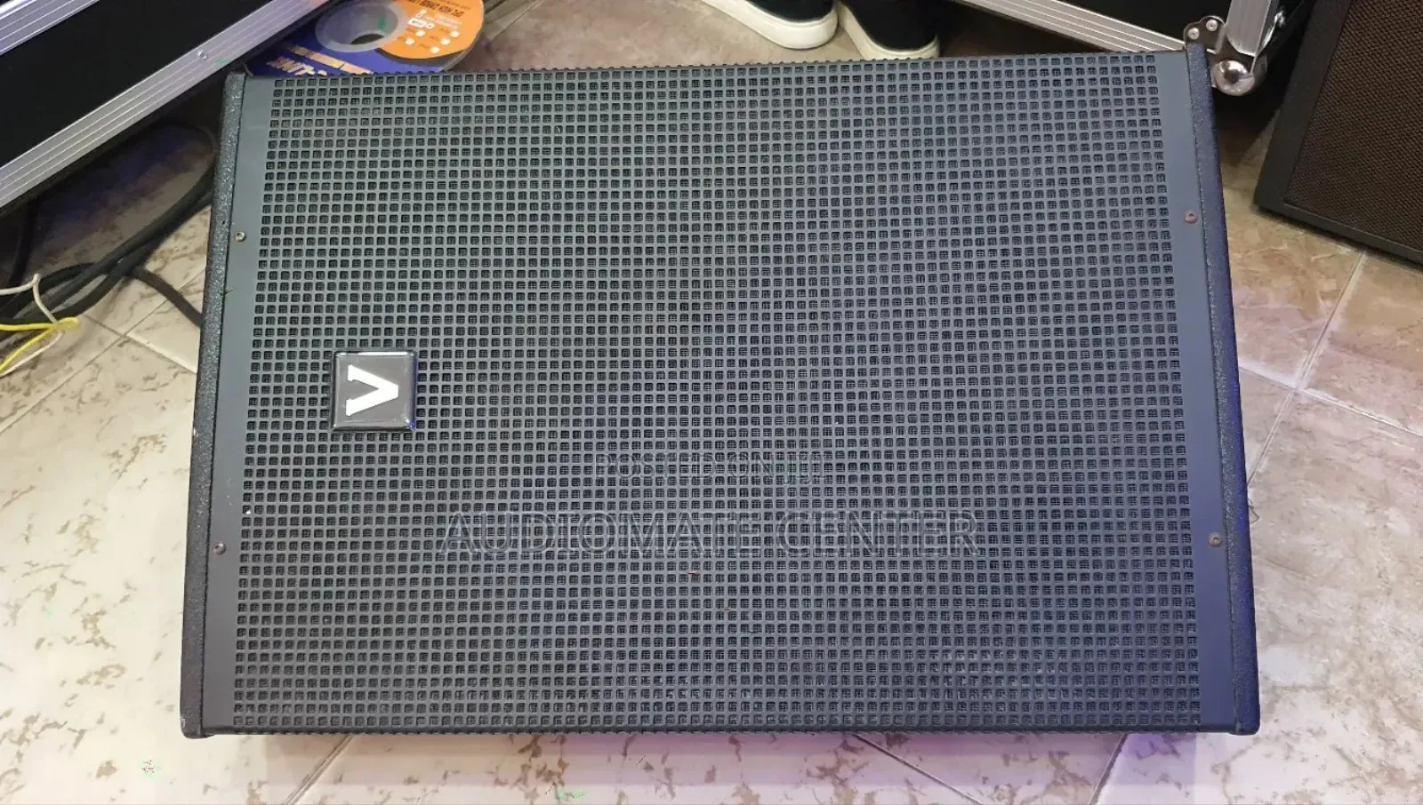 Avant Stage Monitor