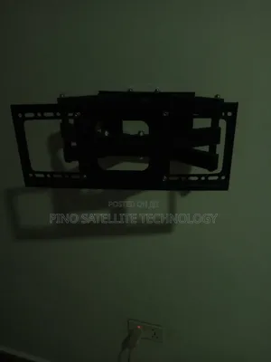 Tv Wall Mount. Adjustable 32-70-85 Inches Tv