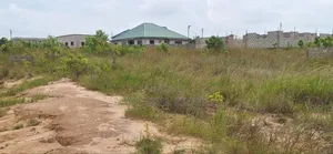 Litigation Free Half Plot Offers at Tema Community 25