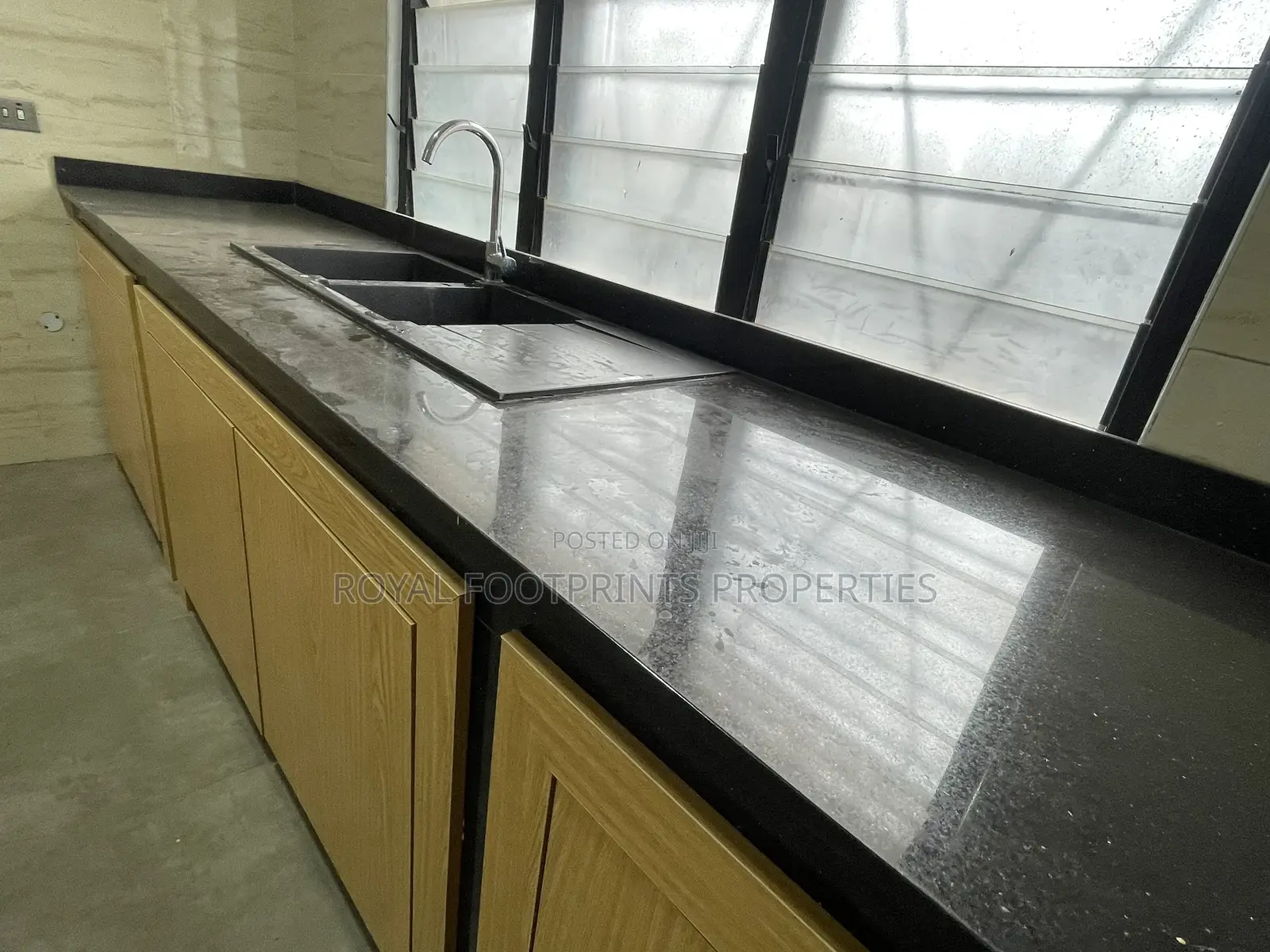 5bdrm House in Royal Footprints, Oyarifa for sale