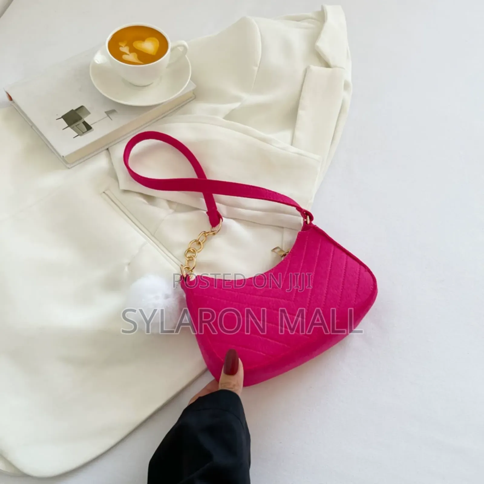 Stylish and Versatile Solid Color Womens Handbag
