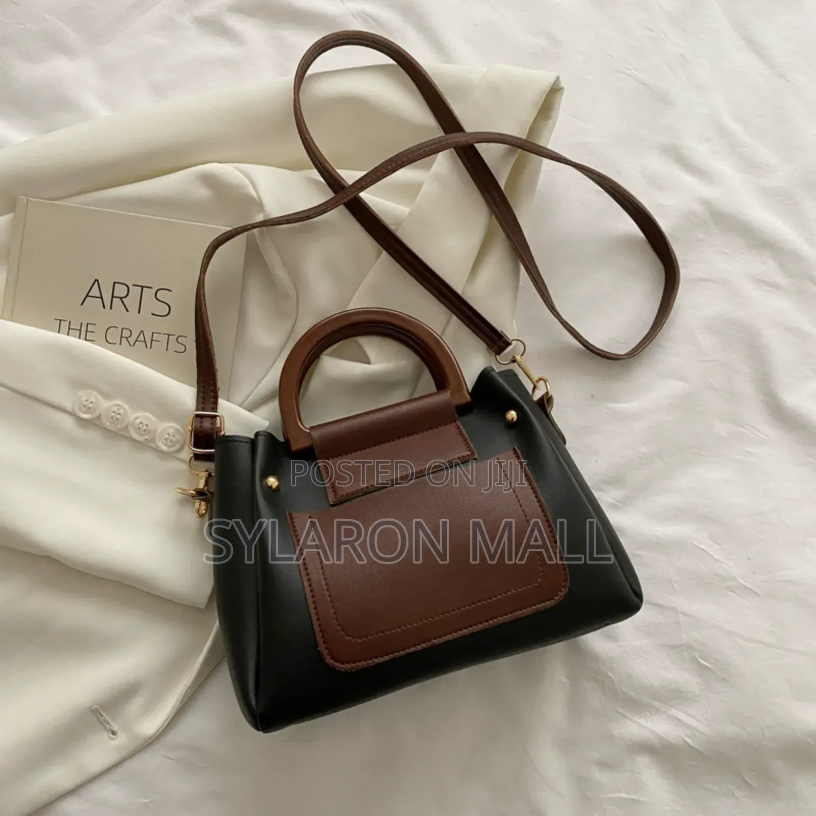 Ladies Handbag C1
