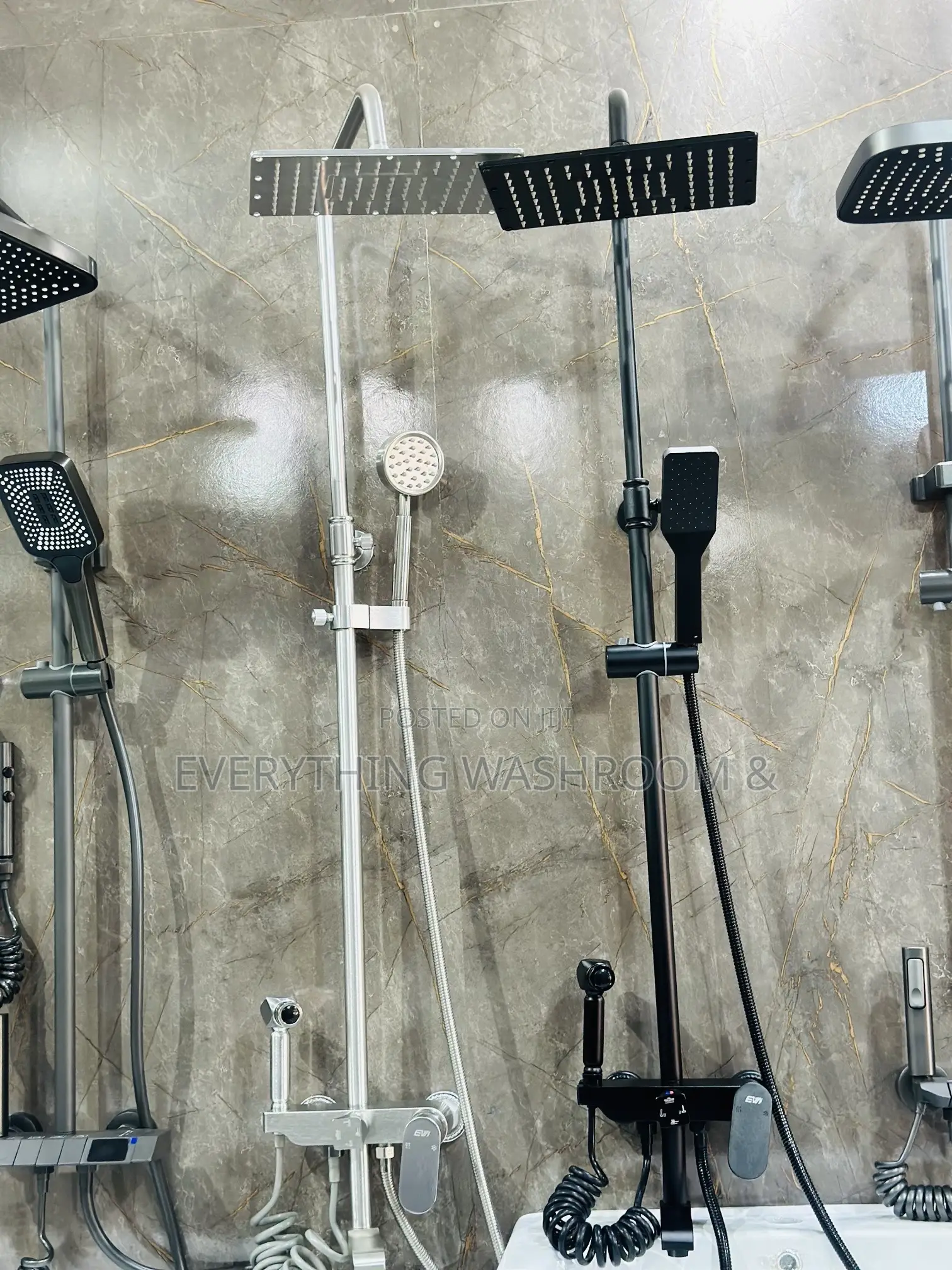 Stainless Steel Shower_black Shower Set_4 in 1 Shower