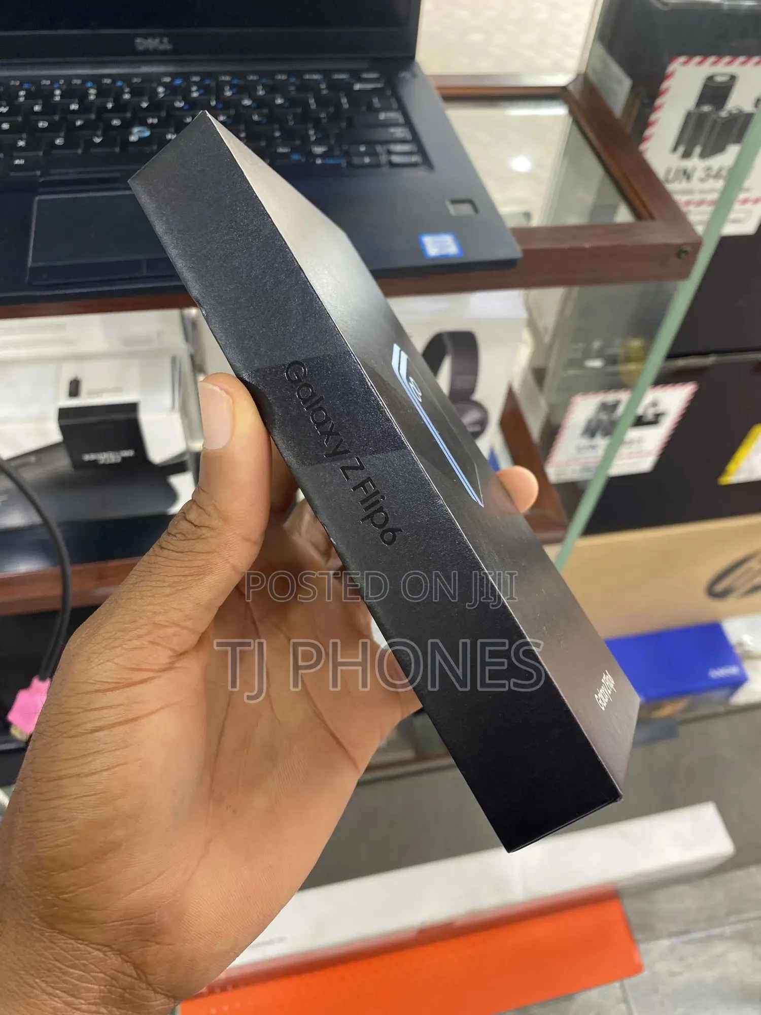 New Samsung Galaxy Z Flip6 256 GB Blue