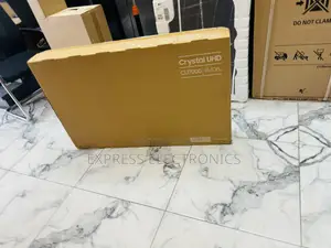 Ultimate Viewing Experience Uhd Smart Samsung 43”Cu7000