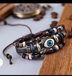 Unisex Hand Bracelet (For Men and Women)