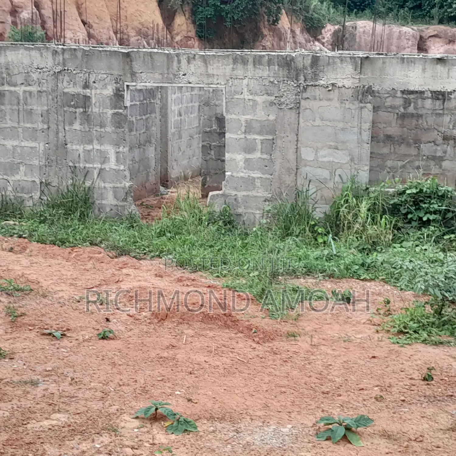 Plot With 4bedrooms Uncompleted Fro Sale at West Fijia