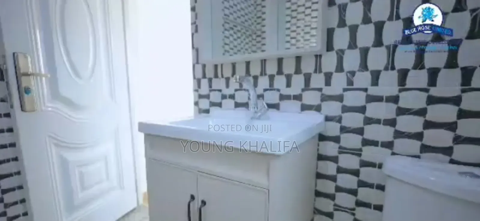 3bdrm House in Blue Rose, Kasoa for sale