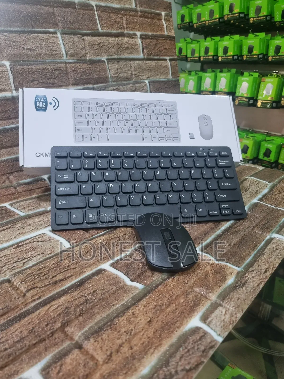 Gkm901 Wireless Mini Keyboard With Mouse