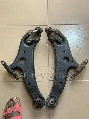 Lexus RX 350 Lower Arm Set