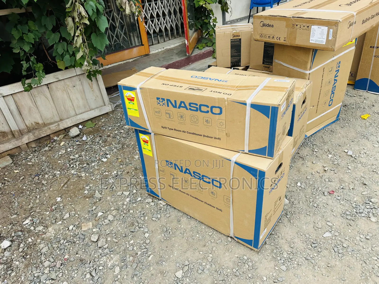 Extremely Cool Split R410 Gas Nasco 2.5hp AC
