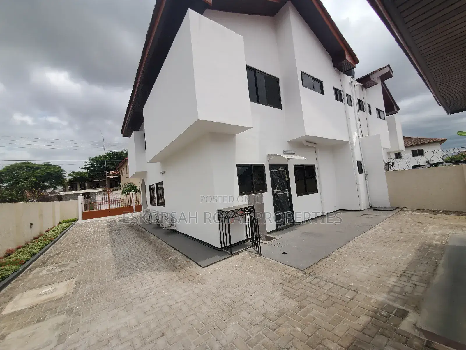3bdrm House in Adjiringanor  Ntnc, Adjiriganor for rent