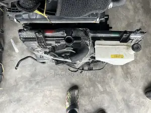Nissan Versa Radiator (2006 to 2011)