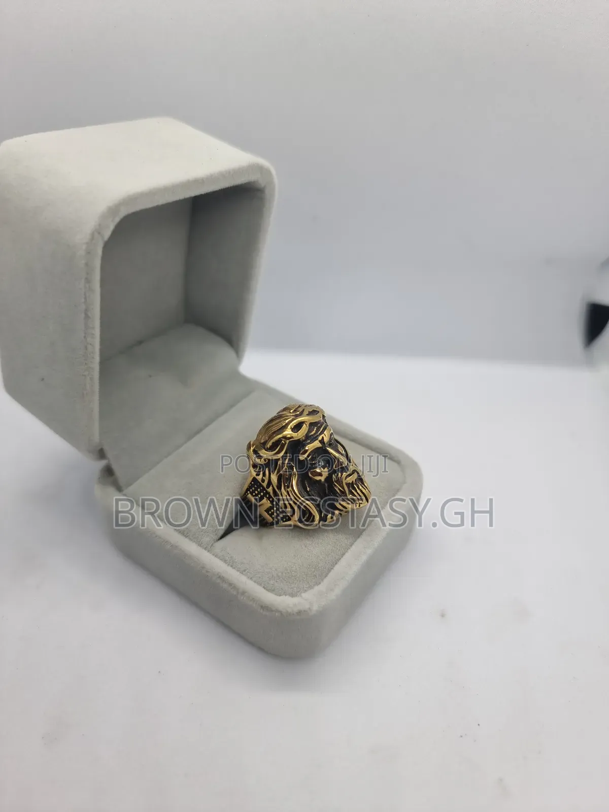 Christ the King Ring