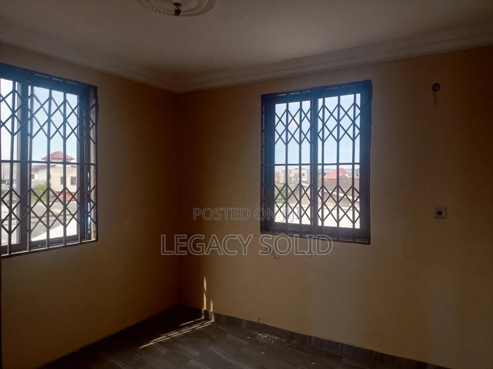 2bdrm Apartment in Legacysolid Real, New Town for rent