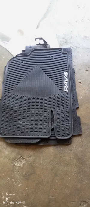 Toyota RAV4 Floor Mats