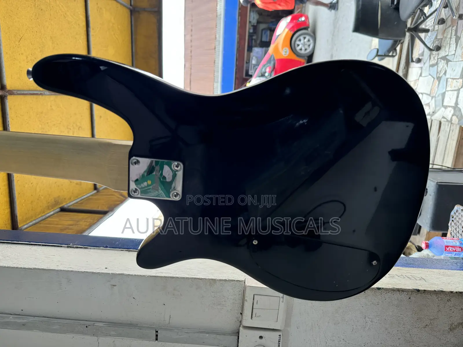 Ibenez Guitar Passive