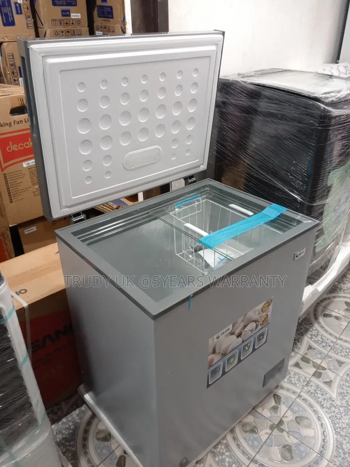 Cold Storage Pearl Chest Freezer 145liters