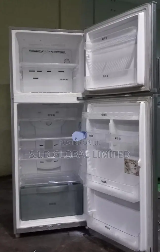 Ultimate Samsung 411 LTRS Duracool Twin Cooling Plus Fridge