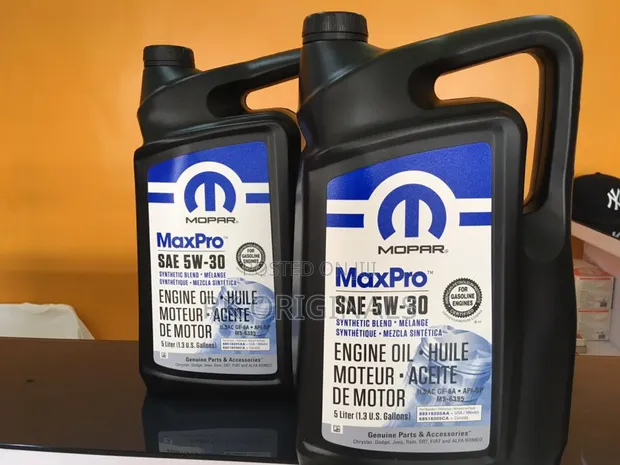 Mopar Maxpro Oil 5w30 5l Engine Oil Imported From Usa in Abossey