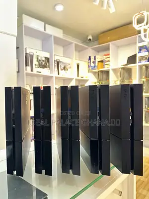 Jailbreak Ps4 Standard With 8 Games