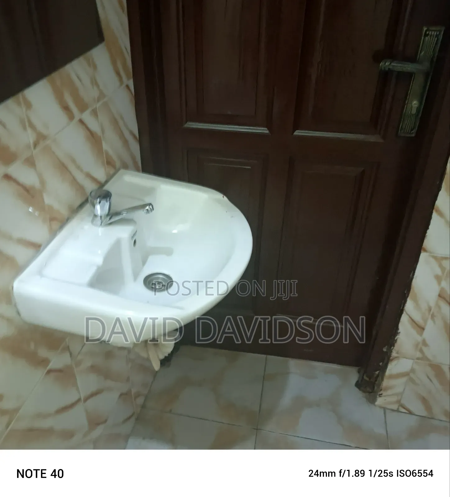 3bdrm Mansion in 3 Bedroom Self, Tema Metropolitan for rent