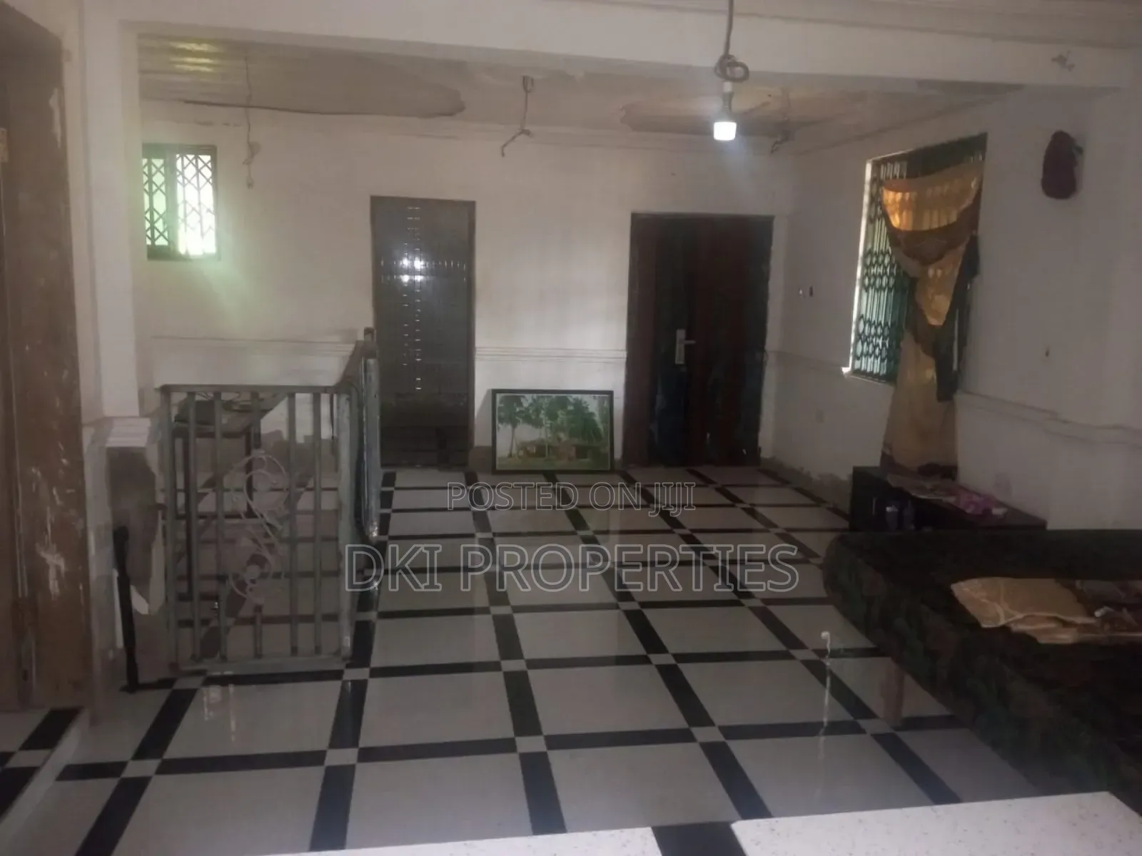 12bdrm Apartment in Dki Properties, Oyibi for sale