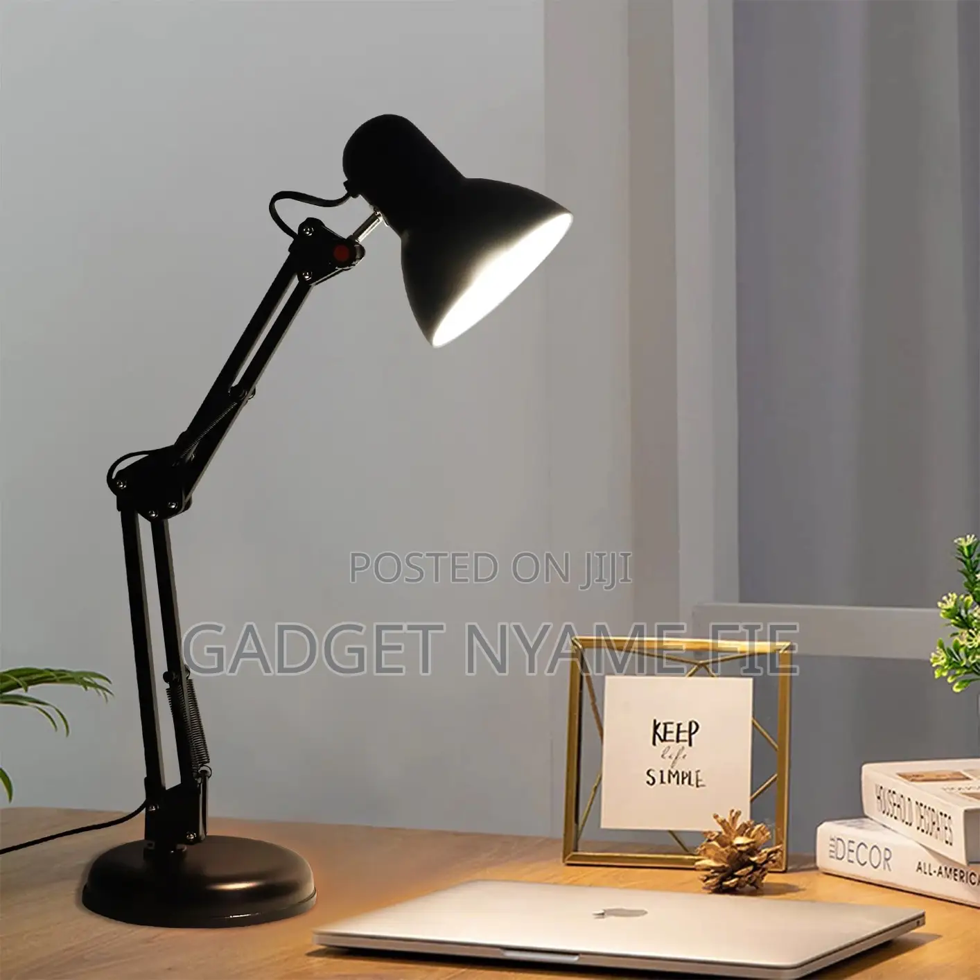 Classic Design Foldable and Adjustable Lamp