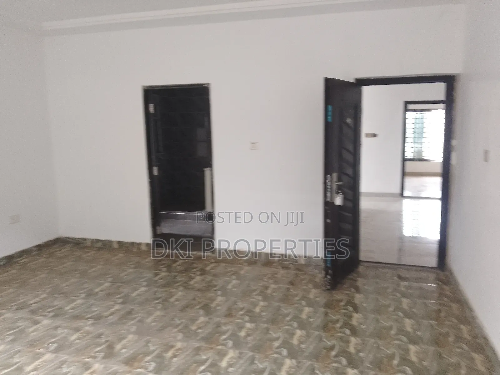 4bdrm House in Dki Properties, East Legon for sale