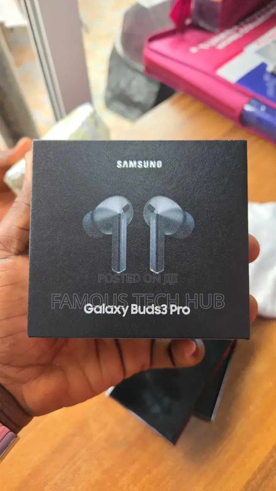 Samsung Galaxy Buds 3 Pro.